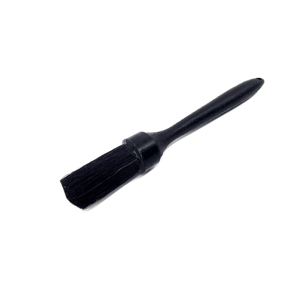 Wheel Woolies Boars Hair Detail Brush 1 inch